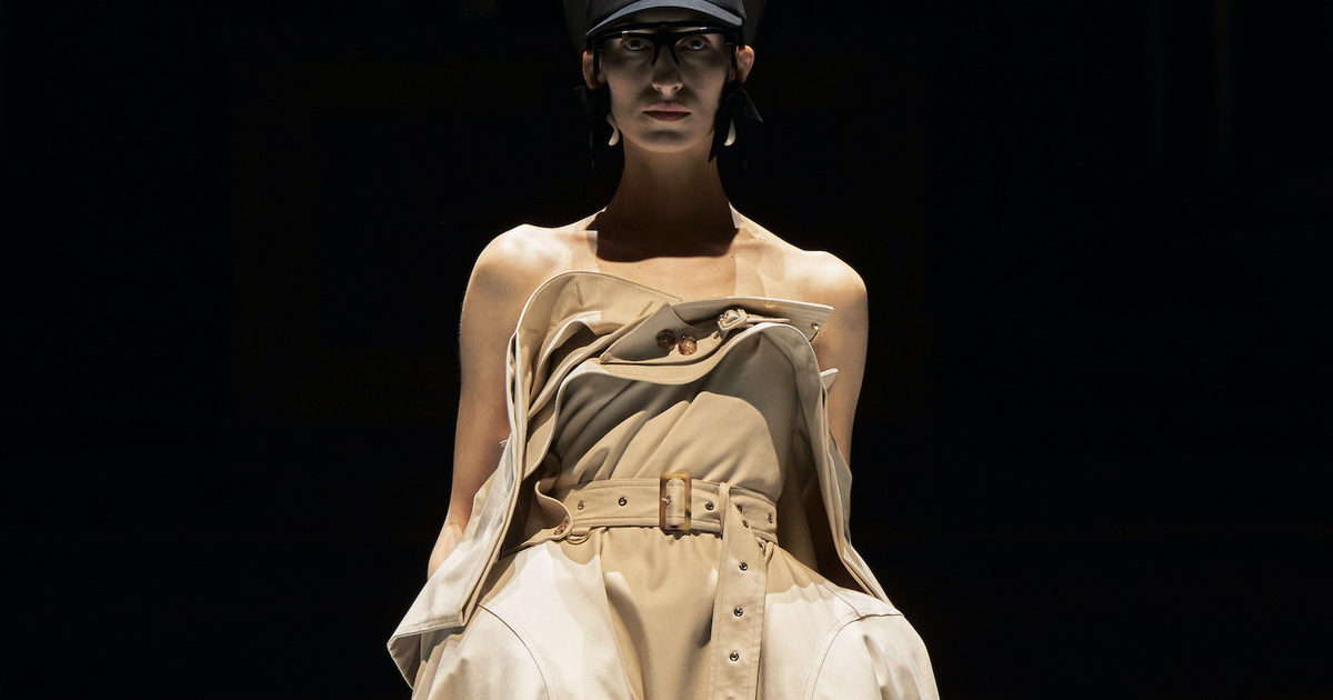 Riccardo Tisci's grand message of unity for Burberry AW22 - The Face