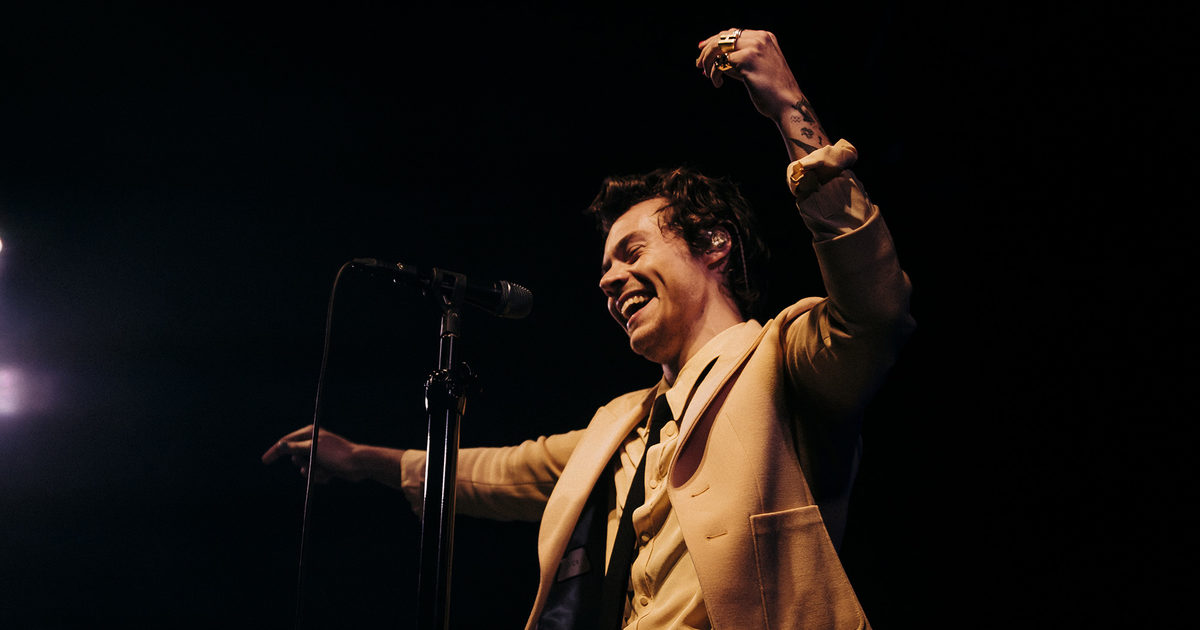Harry Styles Plays An Intimate Gig With Stormzy The Face