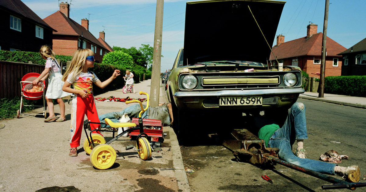 ニック・ワプリントン 写真集 : Living Room Nick Waplington: Living Room | Aperture